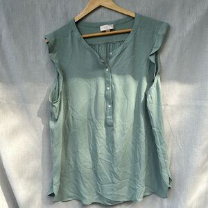 Light green Loft sleeveless blouse. XL